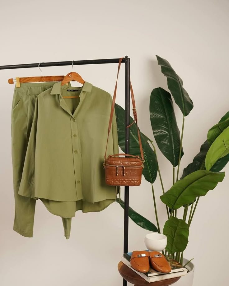 Weekend ready in our chic matching sets ✨ Shop via link in our bio🤍 #licci #shoplicci #womenswear #weekend